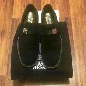 Men’s Gianni Versace suede loafers!